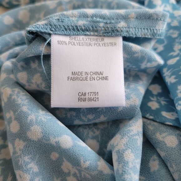 Atelier Short Sleeve Floral Blouse - Picture 7 of 7